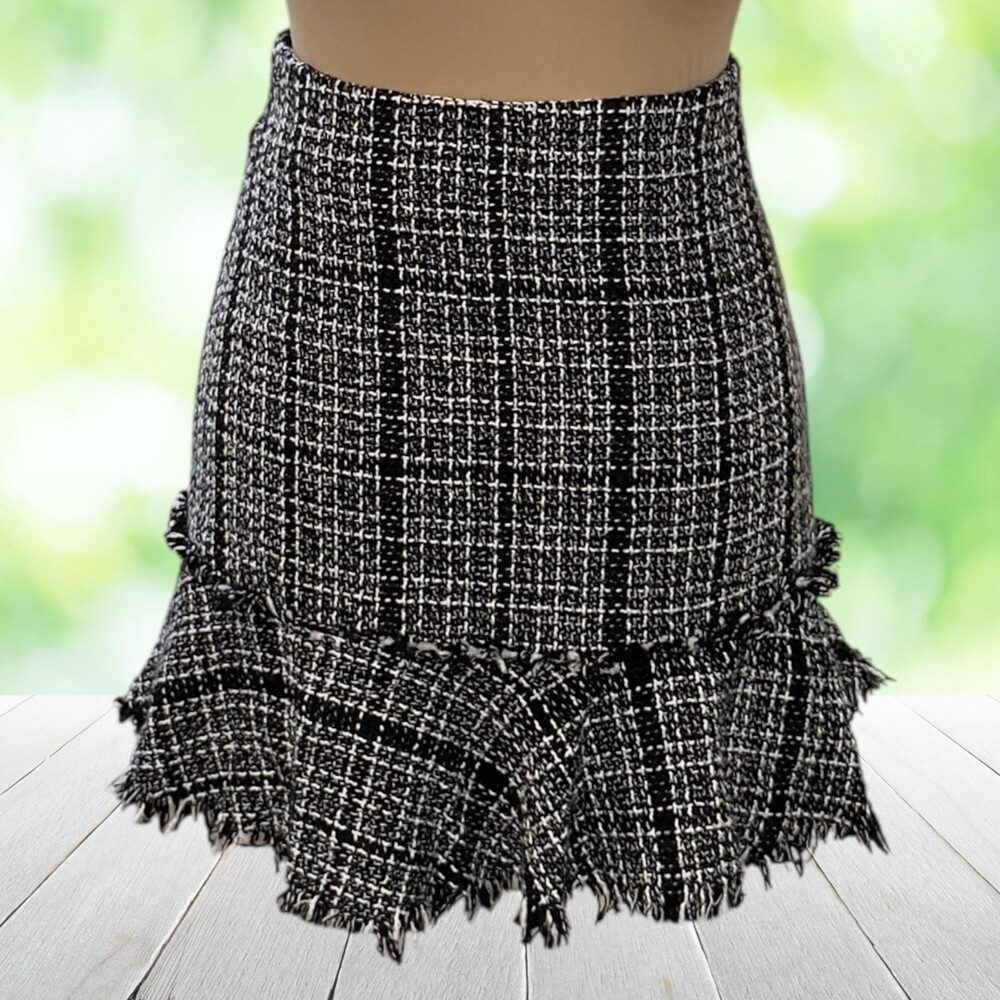 ALYA Tweed Mini Skirt Tiered Frayed Hem Plaid Black Dark Academia Preppy Size XS